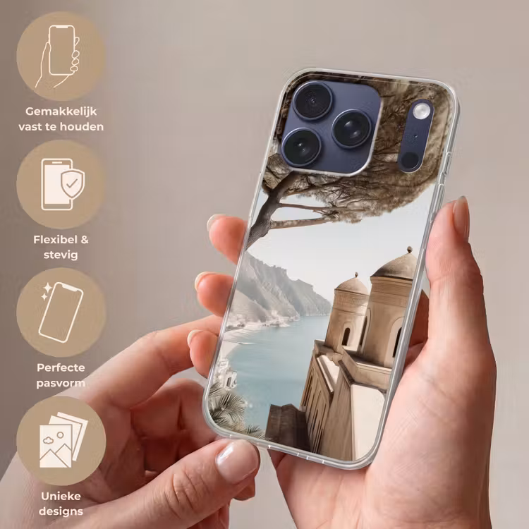Kust - Klif - Boom - Gebouw Telefoonhoesje iPhone 17 Pro klein -sfeer3_NL
