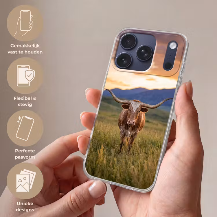 Longhorn - Landschap - Zonsondergang Telefoonhoesje iPhone 17 Pro klein -sfeer3_NL