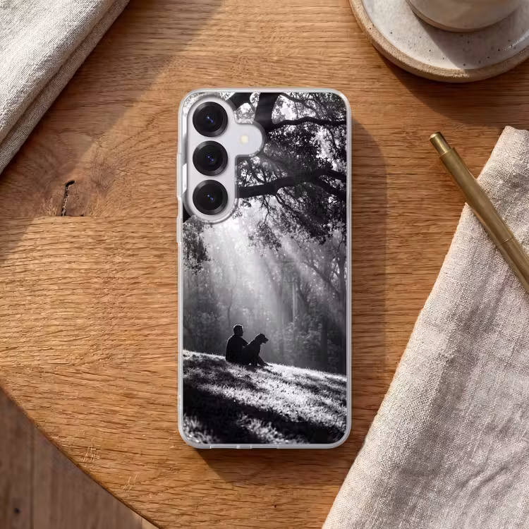 Mens - Hond - Natuur - Zwart-wit - Silhouet Telefoonhoesje Samsung Galaxy S26 klein -sfeer1