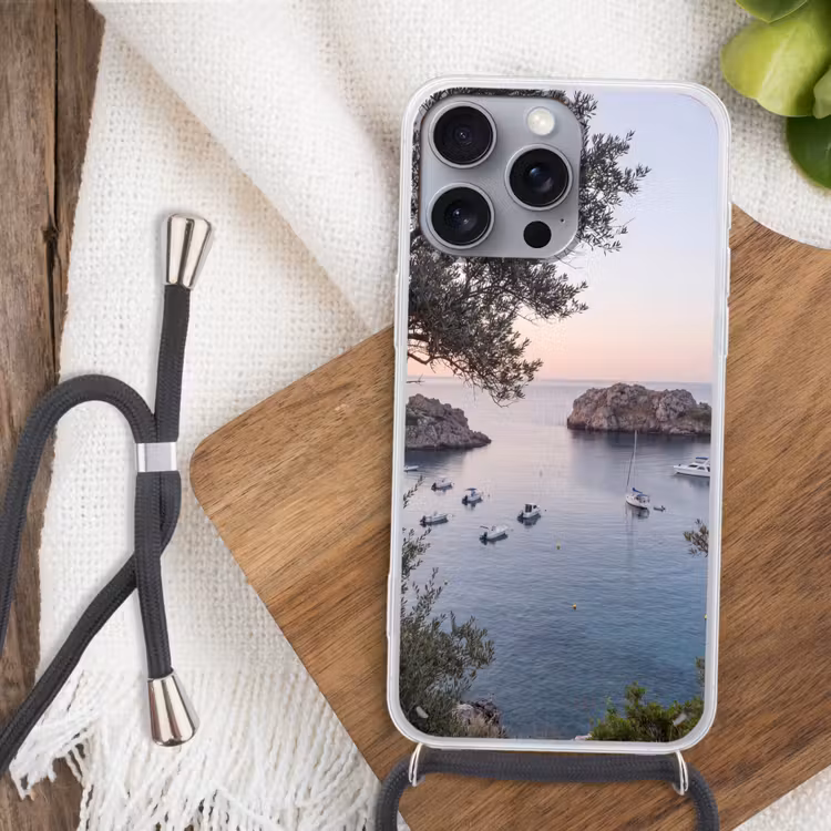 Telefoonhoesje met koord - Baai - boten - zonsondergang - Baai - boten - zonsondergang Hoesje iPhone 16 Pro Max met koord klein