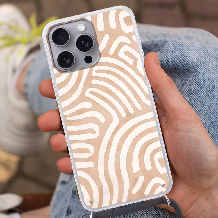 Beige - Aardspatroon Hoesje iPhone 16 Pro Max met koord klein -sfeer3