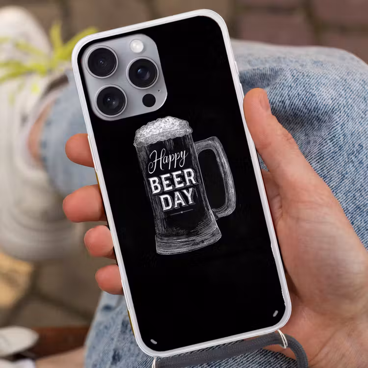 Bierpul - Witte krijtletters - Happy beer day Hoesje iPhone 16 Pro Max met koord klein -sfeer3