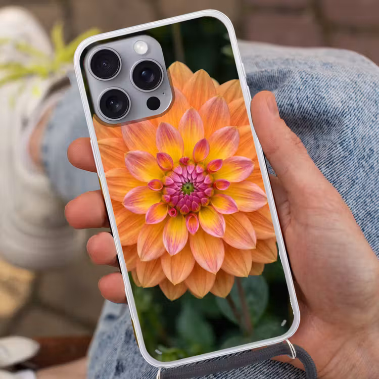 Dahlia - Bloem - Oranje Hoesje iPhone 16 Pro Max met koord klein -sfeer3