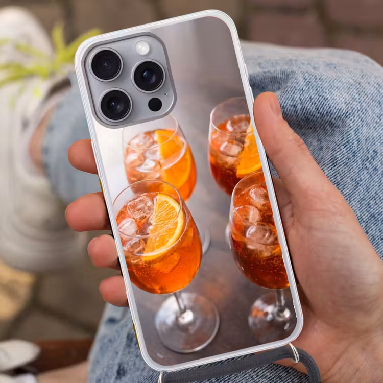 Drank - Sinaasappel - IJs - Zomer - Oranje Hoesje iPhone 16 Pro Max met koord klein -sfeer3