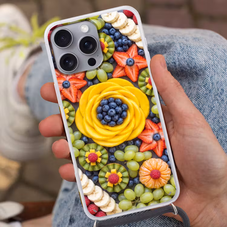 Fruit - Arrangement - Gezond - Kleurrijk - Eten Hoesje iPhone 16 Pro Max met koord klein -sfeer3