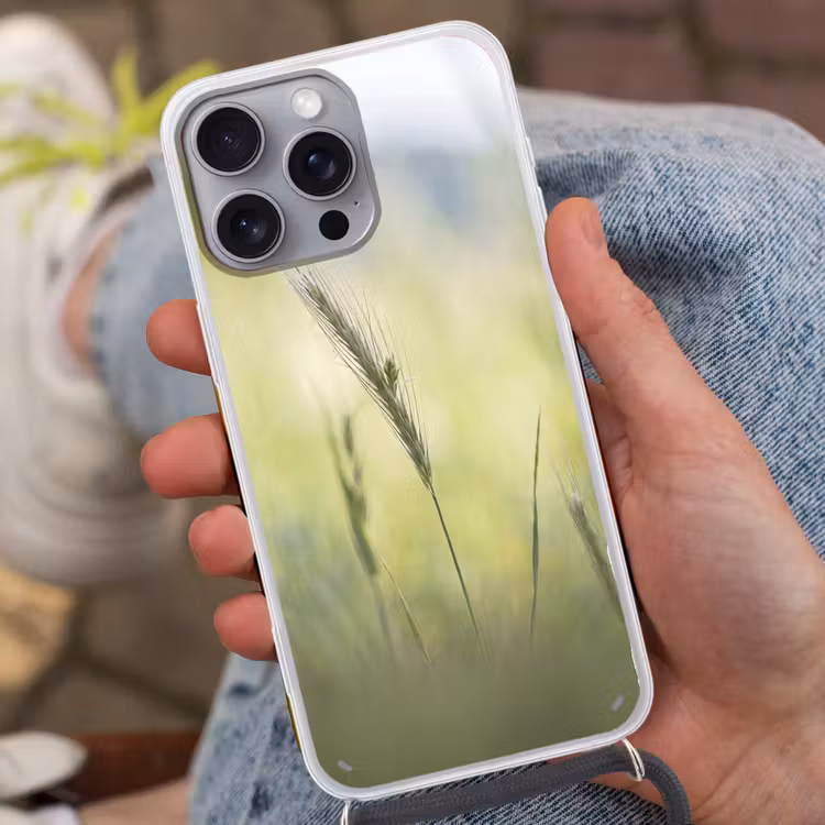 Graan - Aar - Natuur - Groen - Detail Hoesje iPhone 16 Pro Max met koord klein -sfeer3
