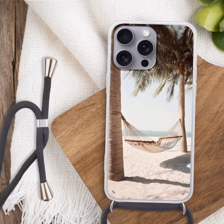 Hangmat - Palmbomen - Strand - Zee Hoesje iPhone 16 Pro Max met koord klein -sfeer4