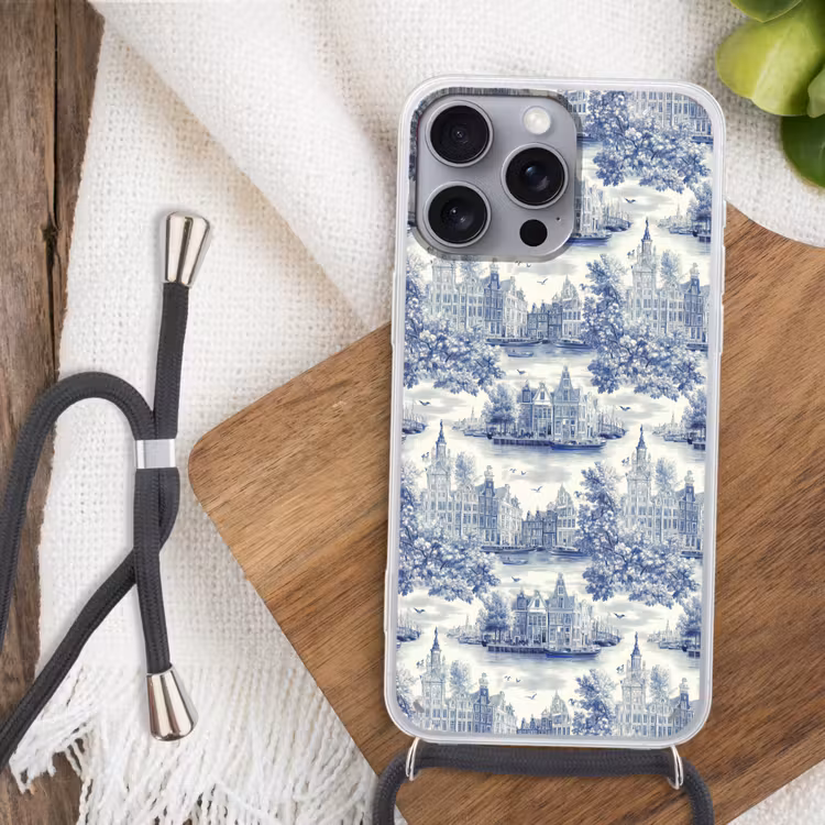 Huizen - Bomen - Water - Vogels - Blauw Hoesje iPhone 16 Pro Max met koord klein 804 -sfeer4