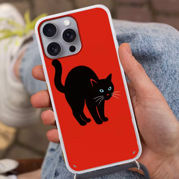 Kat - Zwart - Staart Hoesje iPhone 16 Pro Max met koord klein -sfeer3
