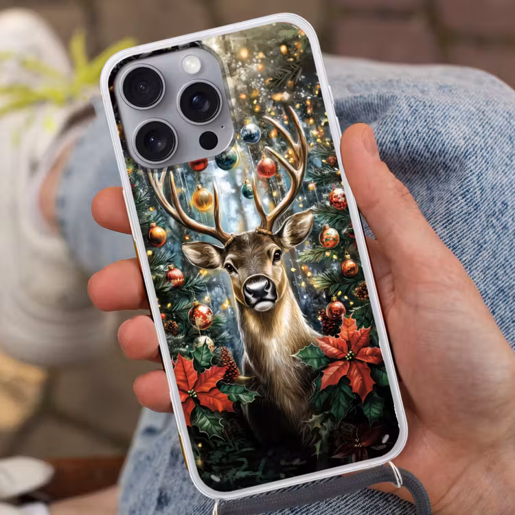 Kerstfeest - Dennenbos - Rood Hoesje iPhone 16 Pro Max met koord klein -sfeer3