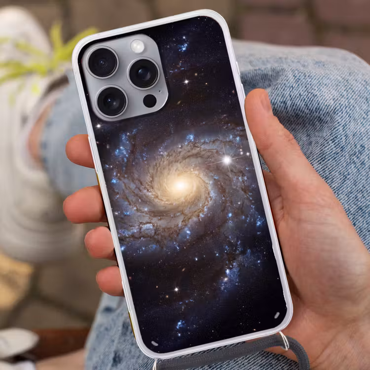 Kosmos - Sterrenstelsel - Donker Hoesje iPhone 16 Pro Max met koord klein -sfeer3