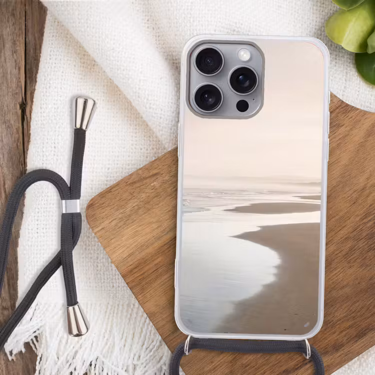 Kustlijn - Strand - Oceaan Hoesje iPhone 16 Pro Max met koord klein -sfeer4