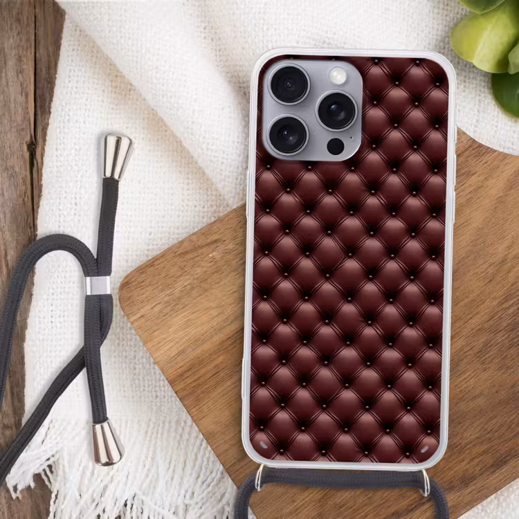 Leer - Patroon - Bordeaux Hoesje iPhone 16 Pro Max met koord klein 804 -sfeer4