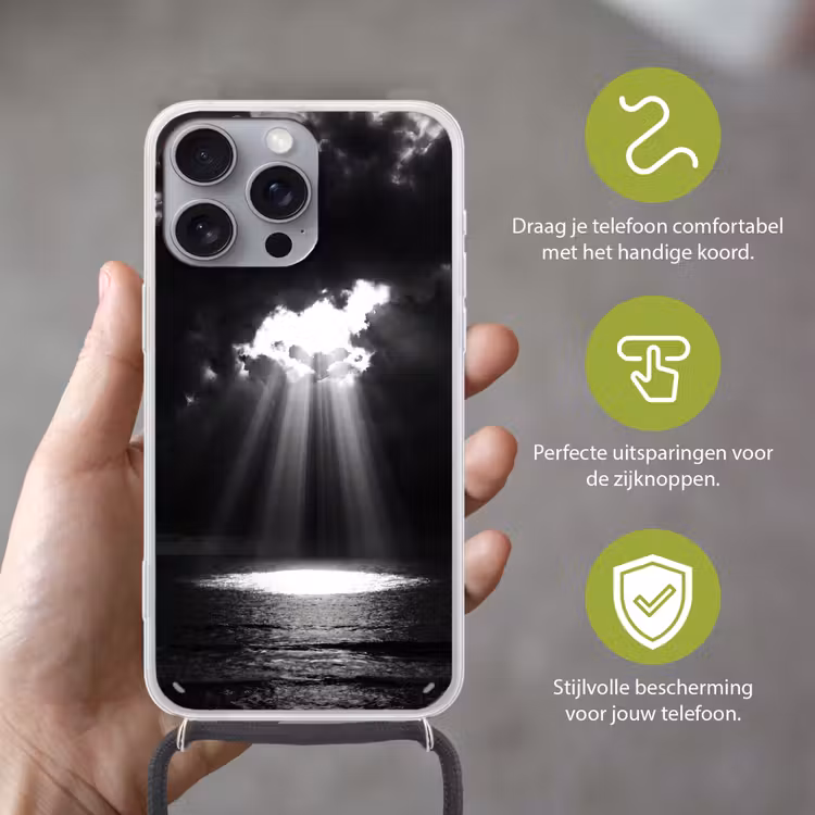 Licht - Wolken - Zee - Zwart-wit - Natuur Hoesje iPhone 16 Pro Max met koord klein -sfeer2_NL