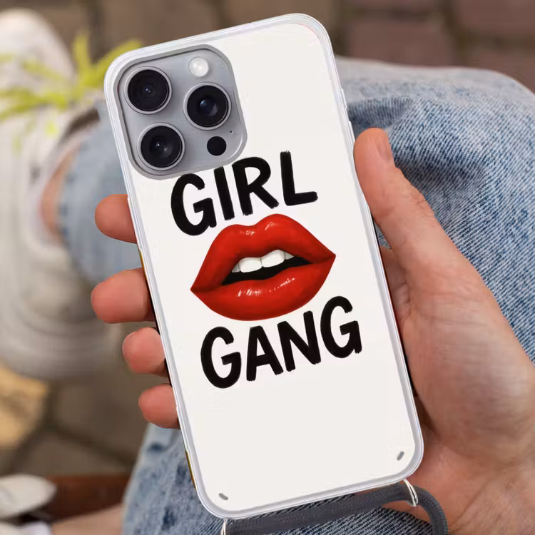 Lip - Girl - Rood - Letters Hoesje iPhone 16 Pro Max met koord klein -sfeer3