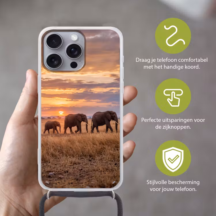 Olifanten - Savanne - Zonsondergang - Afrika - Warm Hoesje iPhone 16 Pro Max met koord klein -sfeer2_NL