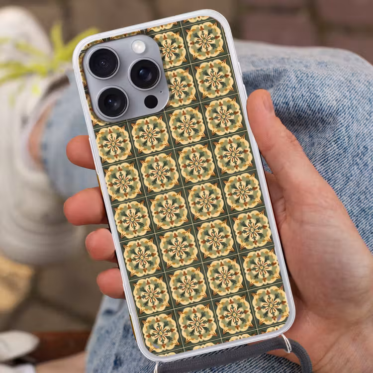 Ornament - Patroon - Groen Hoesje iPhone 16 Pro Max met koord klein 804 -sfeer3