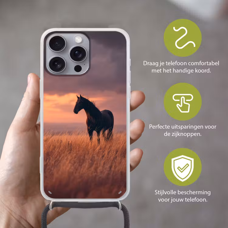 Paard - Wolken - Open veld Hoesje iPhone 16 Pro Max met koord klein -sfeer2_NL