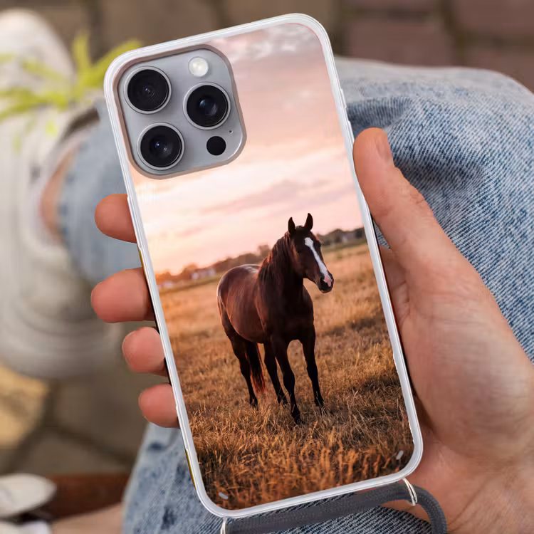 Paard - Zonsondergang - Bruin Hoesje iPhone 16 Pro Max met koord klein -sfeer3
