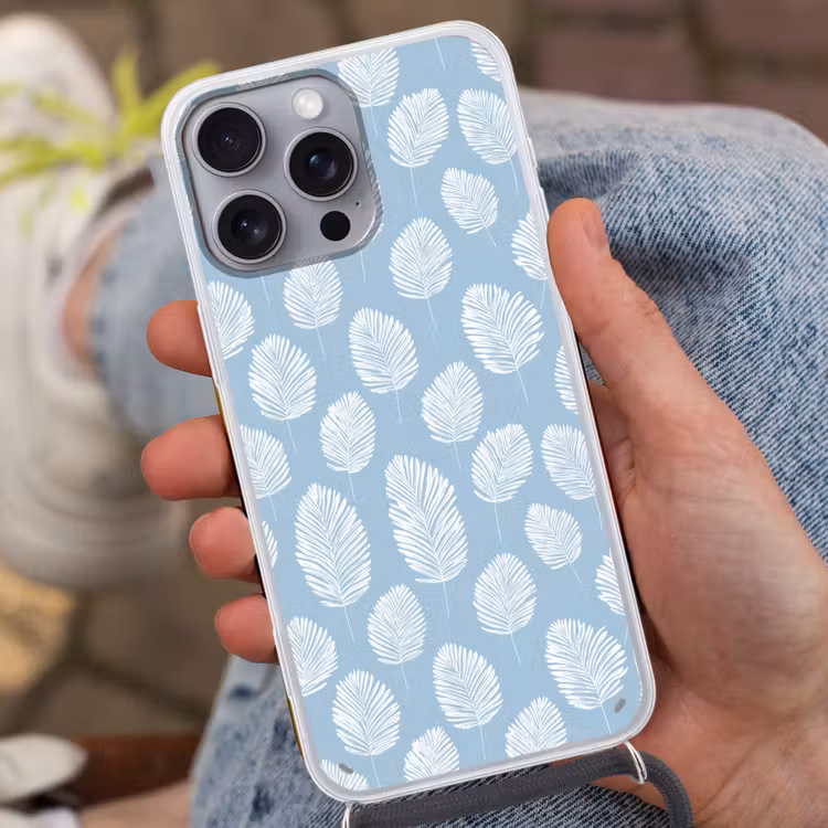 Palmbladeren - Naadloos - Patroon - Pastelblauw Hoesje iPhone 16 Pro Max met koord klein 804 -sfeer3