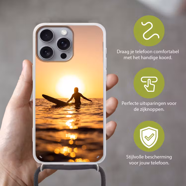 Persoon - Surfen - Zonsondergang - Zee - Oranje Hoesje iPhone 16 Pro Max met koord klein -sfeer2_NL