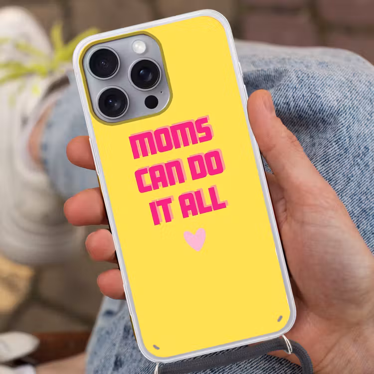 Quote - Moeder - Hartje - Roze Hoesje iPhone 16 Pro Max met koord klein -sfeer3