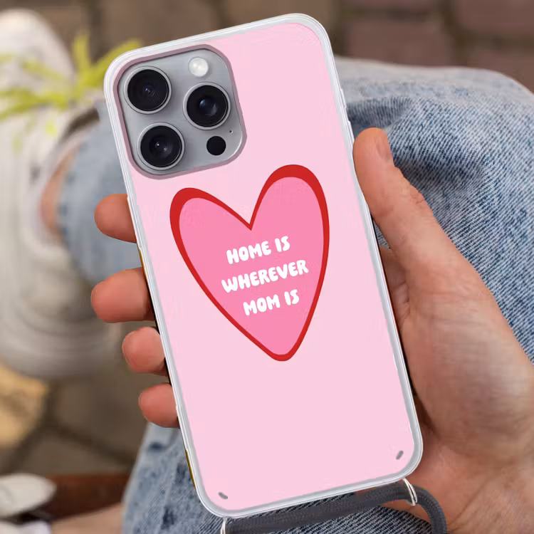 Quote - Moeder - Roze Hoesje iPhone 16 Pro Max met koord klein -sfeer3