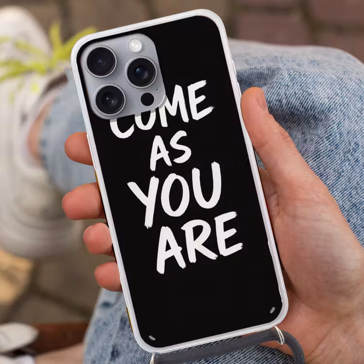 Quote - Zwart - Simpel Hoesje iPhone 16 Pro Max met koord klein -sfeer3