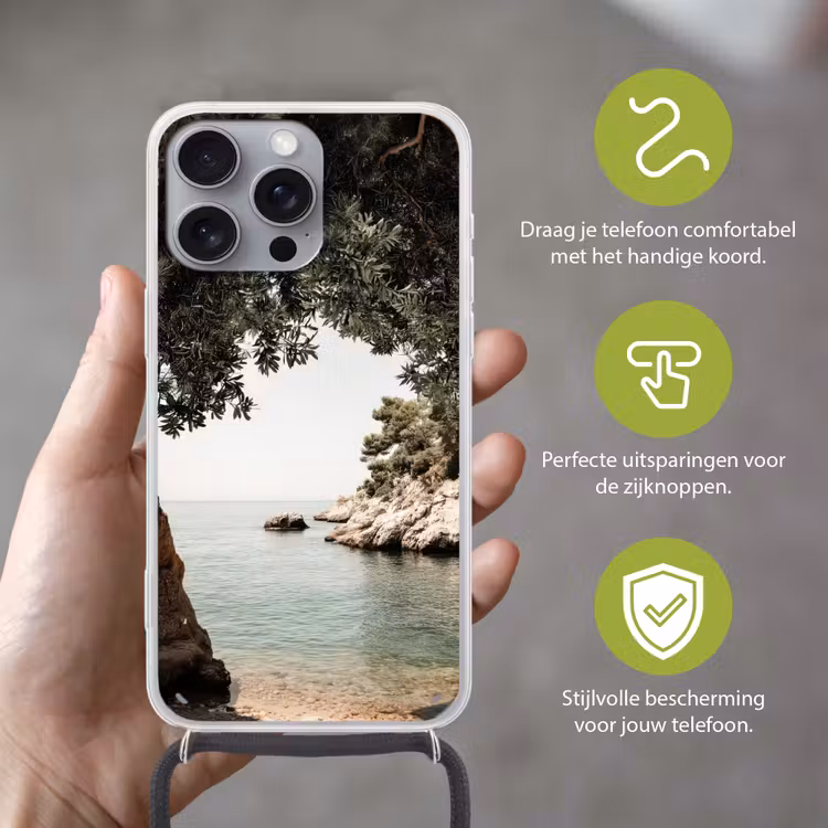 Rotsen - Zee - Boom - Groen Hoesje iPhone 16 Pro Max met koord klein -sfeer2_NL