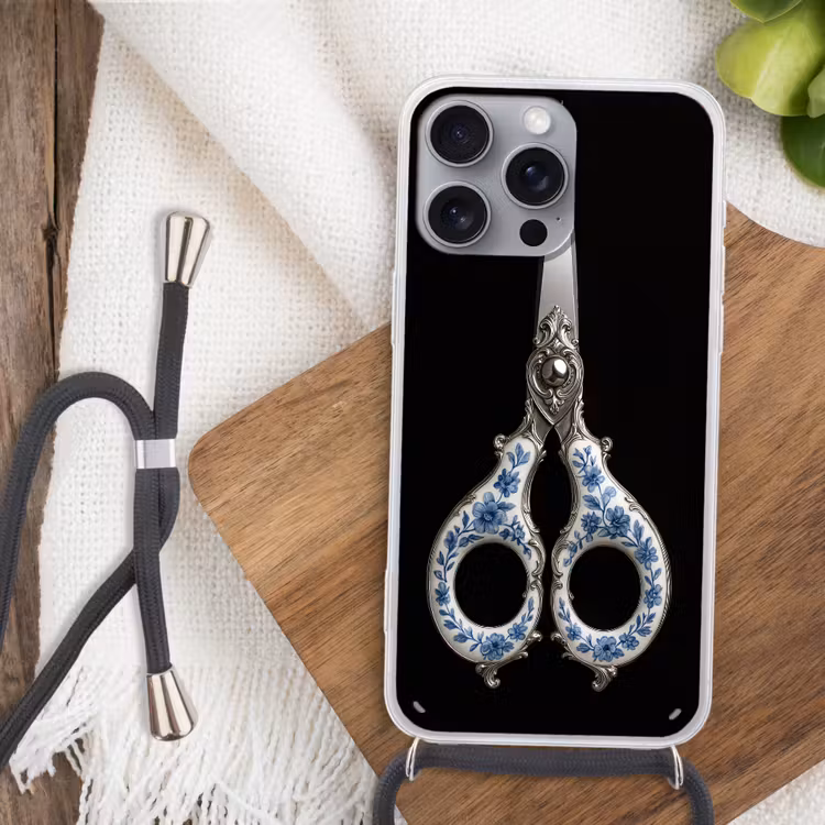 Schaar - Delfts blauw - Zwart Hoesje iPhone 16 Pro Max met koord klein -sfeer4
