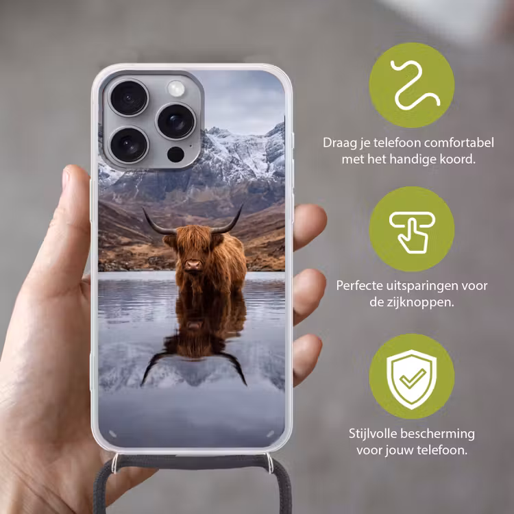 Schotse hooglander - Bruin - Water Hoesje iPhone 16 Pro Max met koord klein -sfeer2_NL
