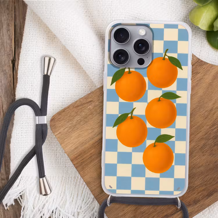 Sinaasappels - Blaadjes - Geblokt - Blauw Hoesje iPhone 16 Pro Max met koord klein -sfeer4