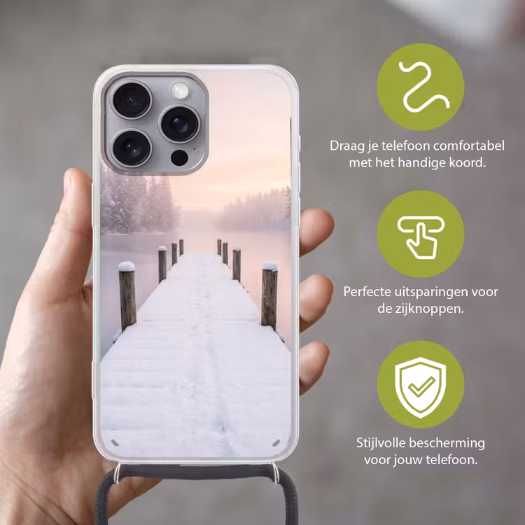 Steiger - Meer - Mist - Winter - Serene Hoesje iPhone 16 Pro Max met koord klein -sfeer2_NL