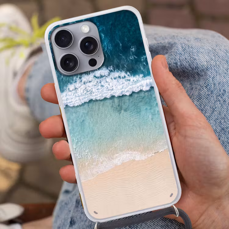 Strand - Zee - Golven - Natuur - Blauw Hoesje iPhone 16 Pro Max met koord klein -sfeer3