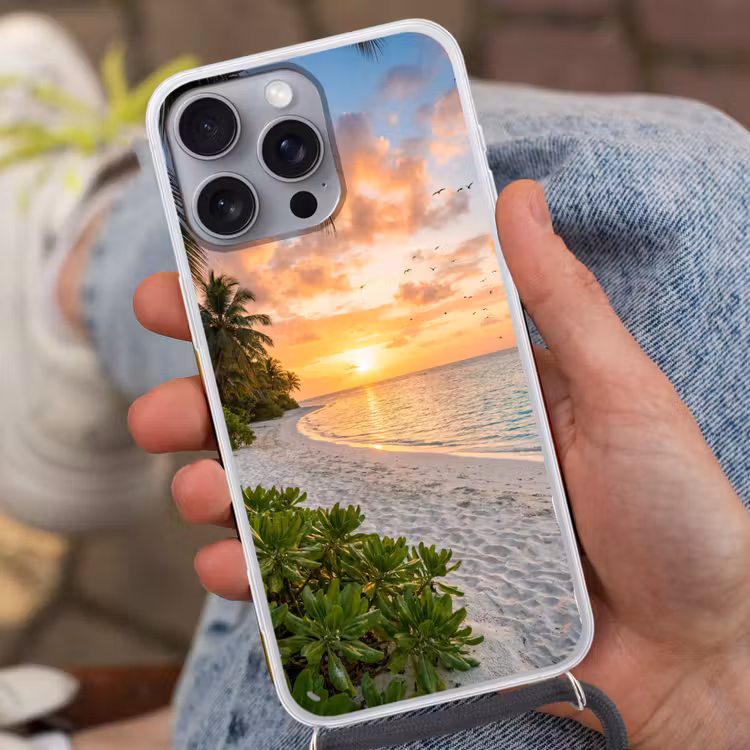 Strand - Zonsondergang - Palmbomen - Tropisch - Natuur Hoesje iPhone 16 Pro Max met koord klein -sfeer3