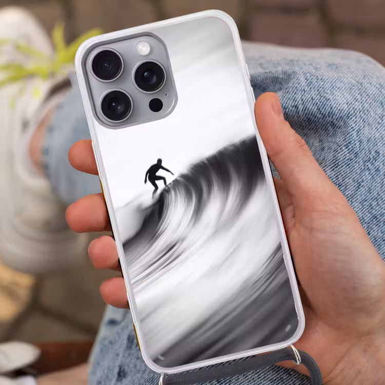 Surfer - Golf - Vervaagd - Zwart Hoesje iPhone 16 Pro Max met koord klein -sfeer3