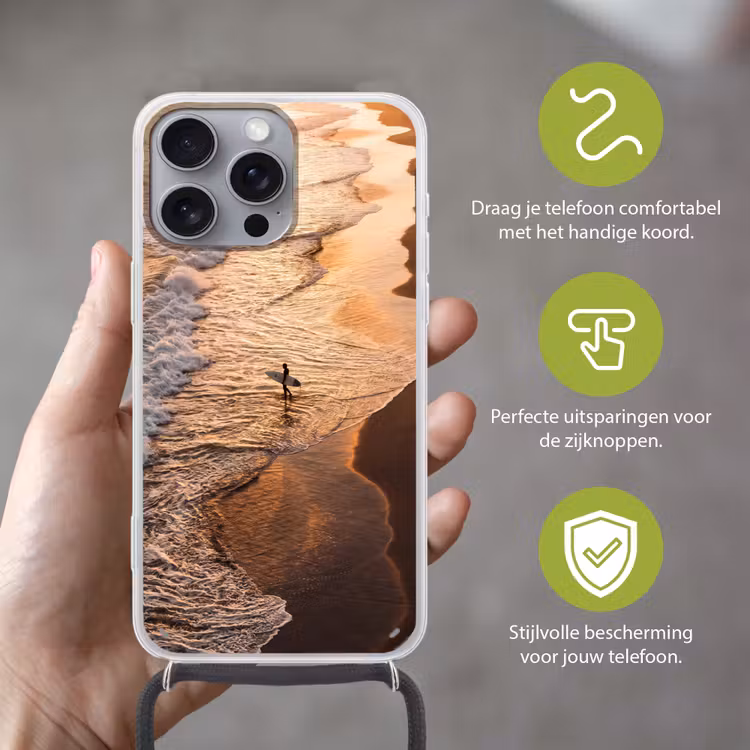Surfer - Strand - Zonsondergang - Oceaan - Goud Hoesje iPhone 16 Pro Max met koord klein -sfeer2_NL