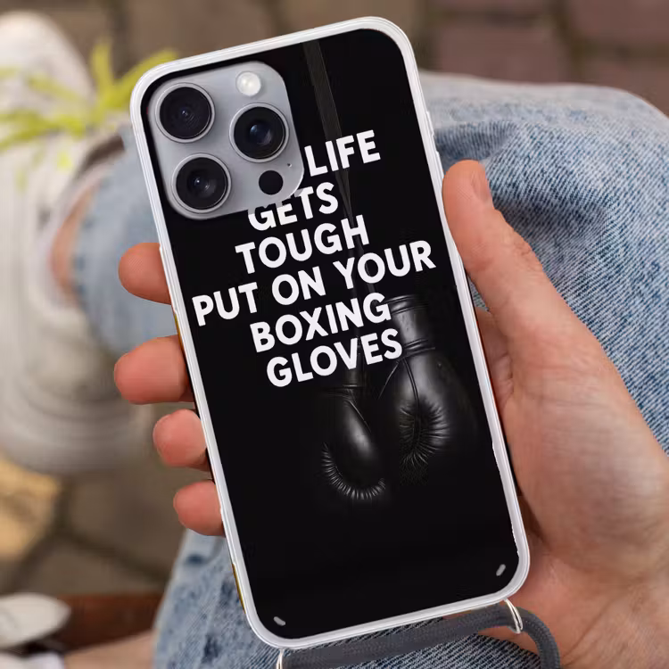 Tekst - Bokshandschoenen - Wit Hoesje iPhone 16 Pro Max met koord klein -sfeer3