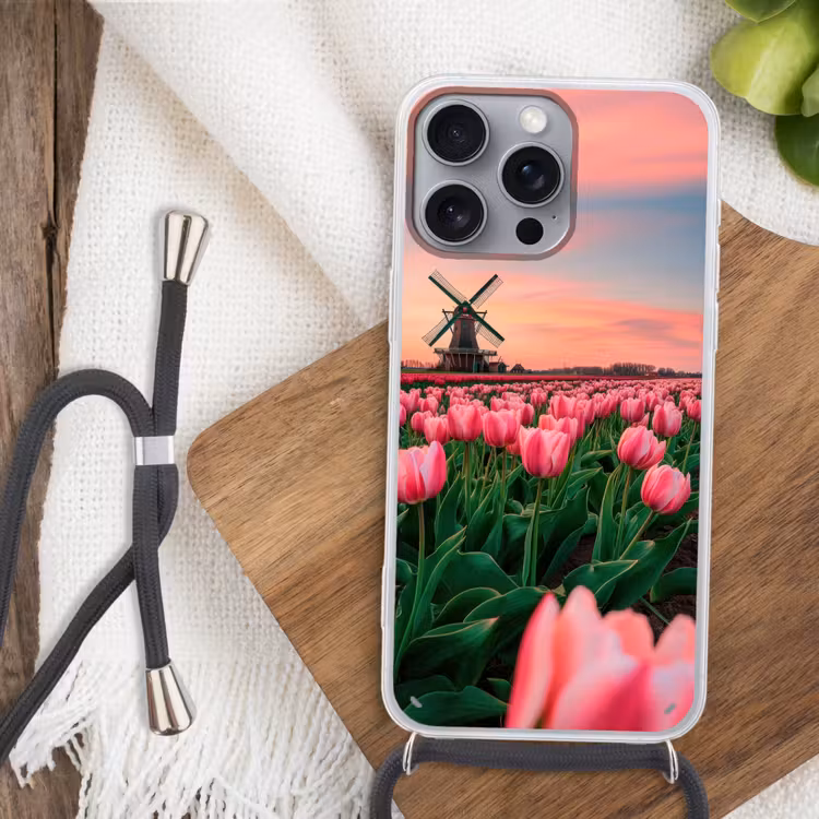 Tulpen - Molen - Nederland Hoesje iPhone 16 Pro Max met koord klein -sfeer4