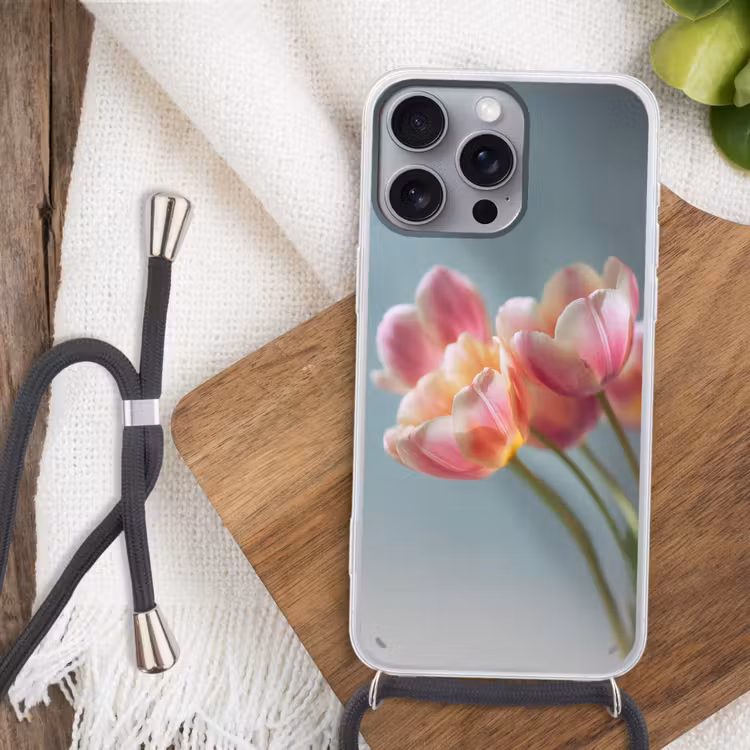 Tulpen - Roze - Stelen Hoesje iPhone 16 Pro Max met koord klein -sfeer4