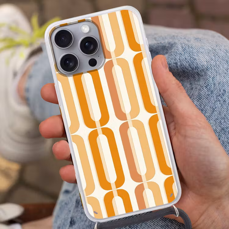 U-vorm - Retro - Oranje Hoesje iPhone 16 Pro Max met koord klein 804 -sfeer3