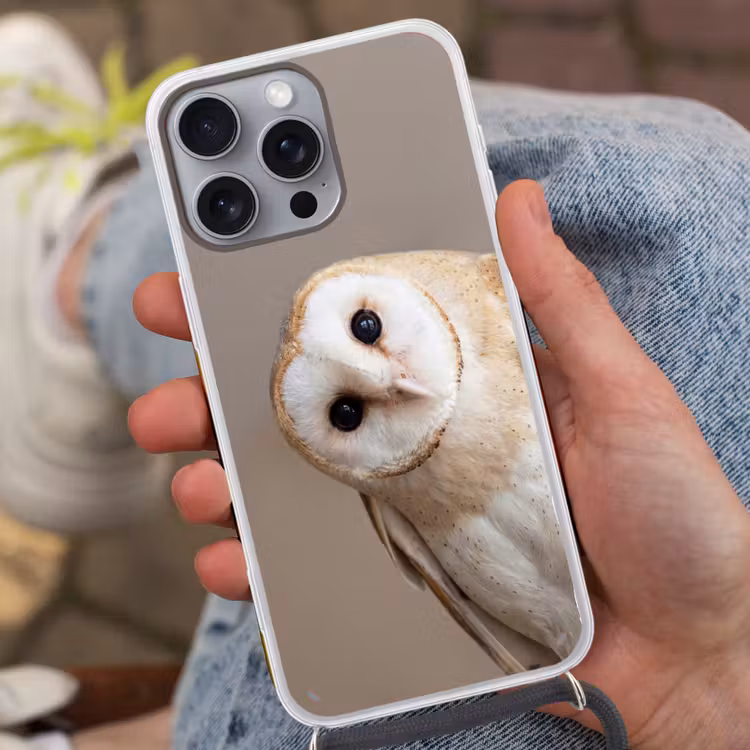 Uil - Bruin - Wit Hoesje iPhone 16 Pro Max met koord klein -sfeer3