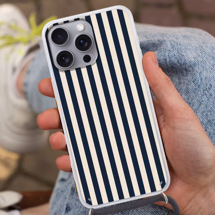 Verticale strepen - Blauw - Crème Hoesje iPhone 16 Pro Max met koord klein 804 -sfeer3