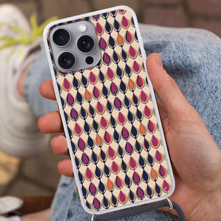Vintage - Retro - Kleurrijk Hoesje iPhone 16 Pro Max met koord klein 804 -sfeer3