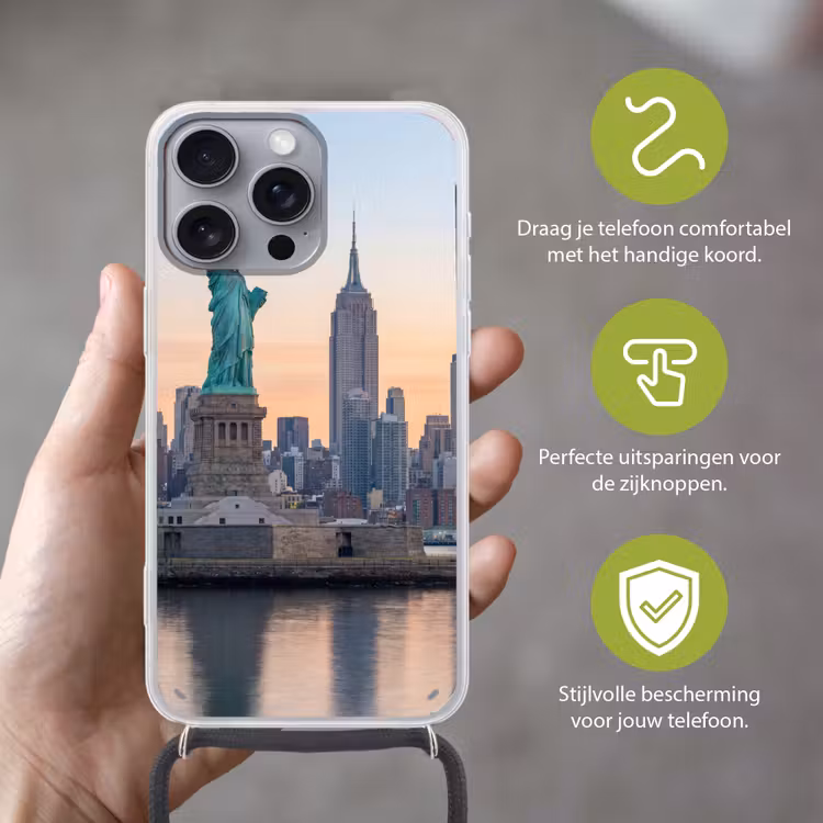 Vrijheidsbeeld - New York - Zonsopgang - Stad - Architectuur Hoesje iPhone 16 Pro Max met koord klein -sfeer2_NL