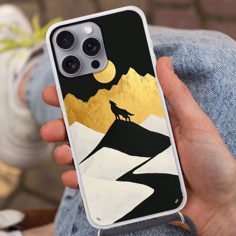 Wolf - Bergen - Maan - Zwart Hoesje iPhone 16 Pro Max met koord klein -sfeer3