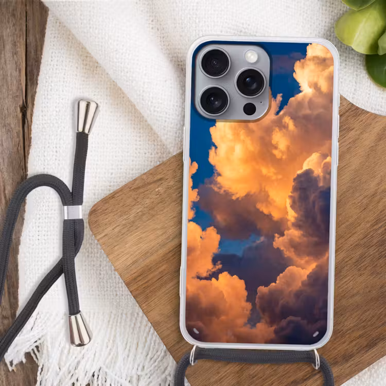 Wolken - Zonsondergang - Natuur - Oranje - Blauw Hoesje iPhone 16 Pro Max met koord klein -sfeer4