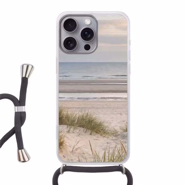 Zandstrand - Bewolkt - Duinen Hoesje iPhone 16 Pro Max met koord klein -3d