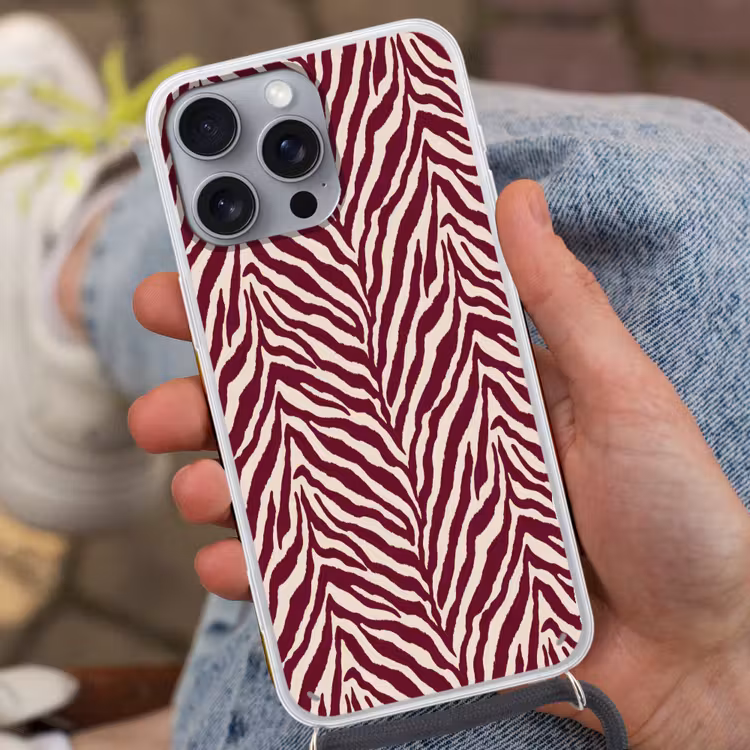 Zebra - Motief - Bordeaux - Rood Hoesje iPhone 16 Pro Max met koord klein 804 -sfeer3