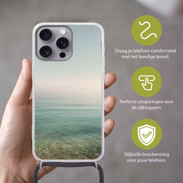 Zee - Horizon - Blauw - Mist Hoesje iPhone 16 Pro Max met koord klein -sfeer2_NL